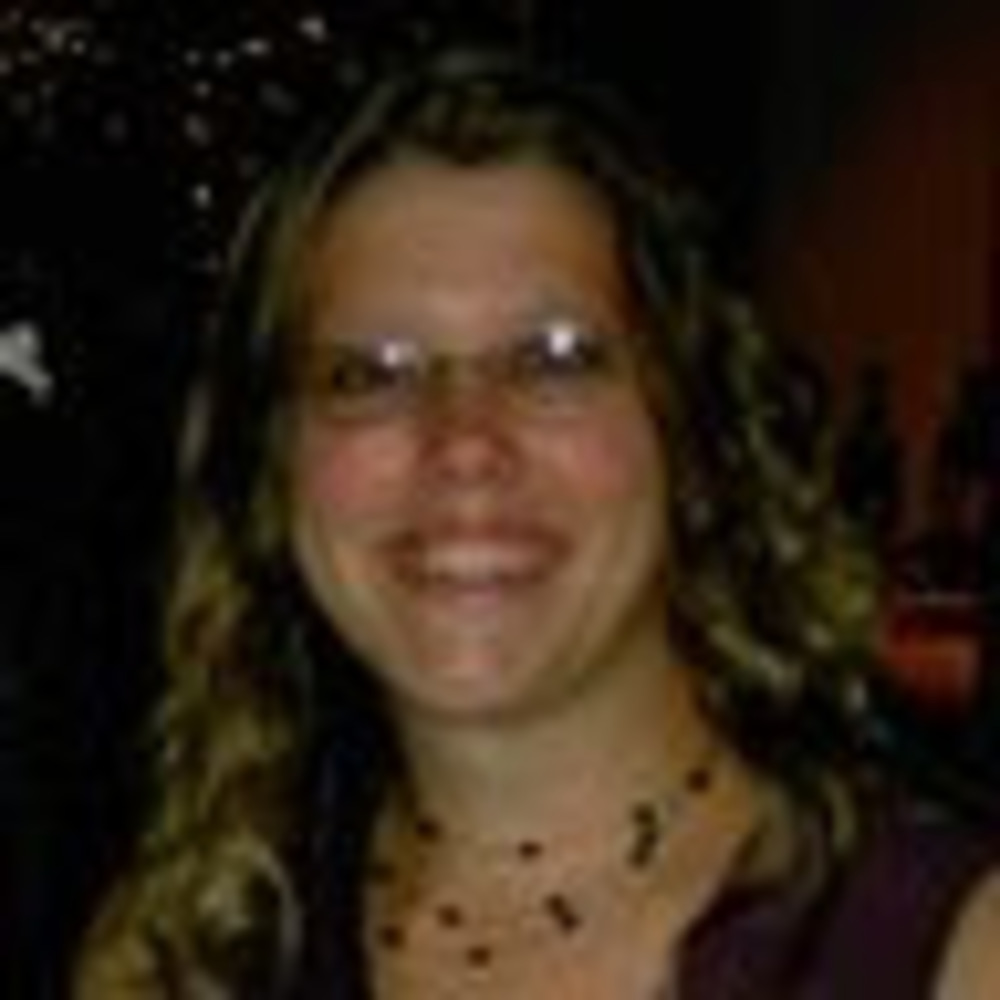 Meet your Posher, Crystal